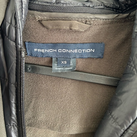 EUC French Connection XS Women’s olive green coat - Picture 3 of 7